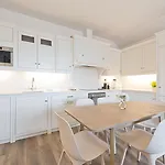 Апартаменты Henrietta Centre Дублин