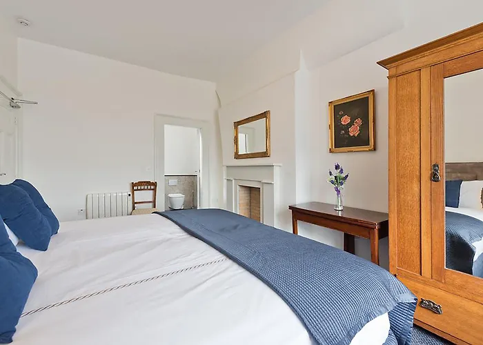 Henrietta Centre * Dublino