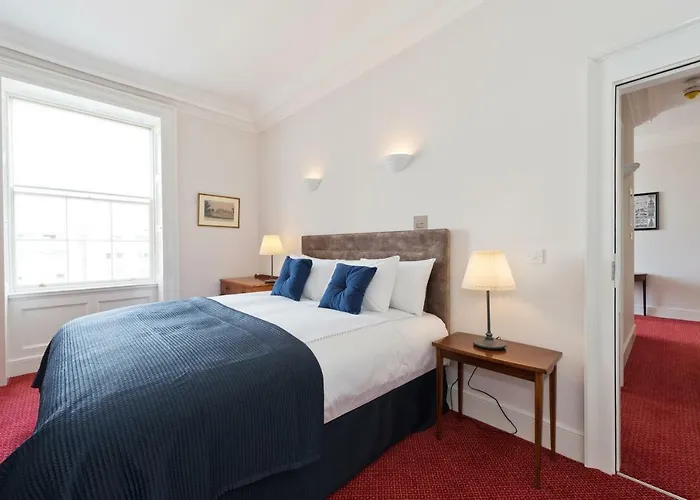 Henrietta Centre * Dublino