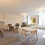 Apartment Henrietta Centre *