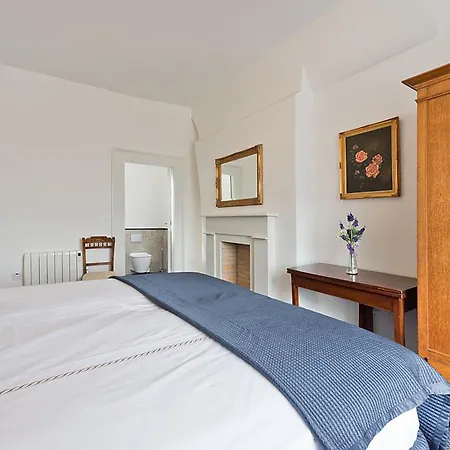 Henrietta Centre * Dublín