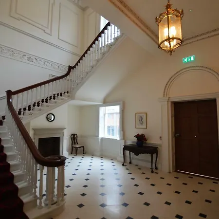Apartment Henrietta Centre