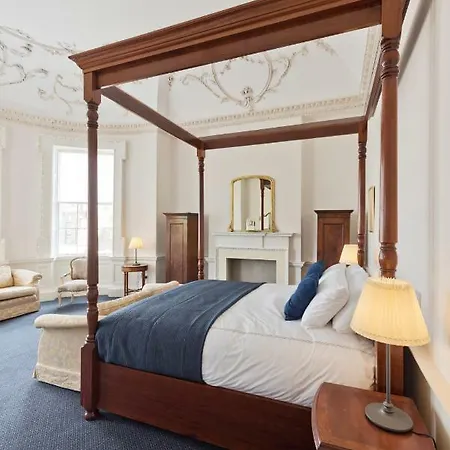 Henrietta Centre * Dublín