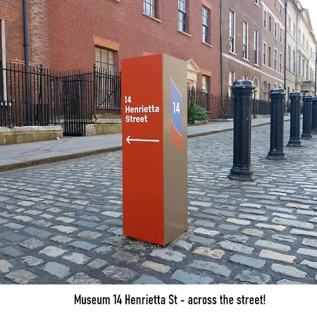 Henrietta Centre * 더블린