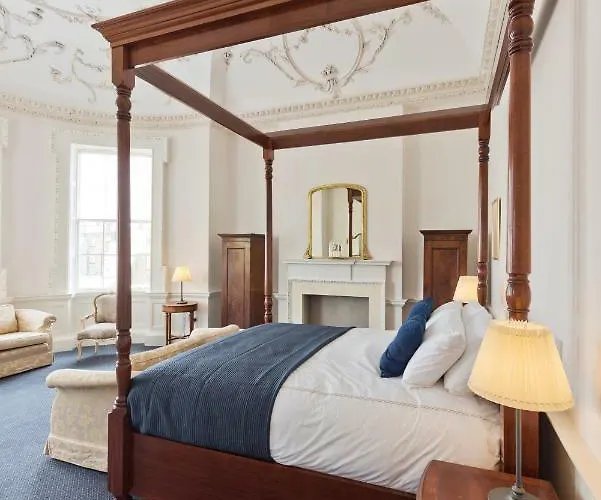 Henrietta Centre * 都柏林